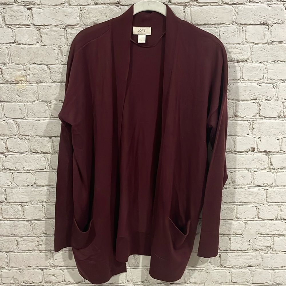 LOFT Women's Burgundy Sweater Size Large